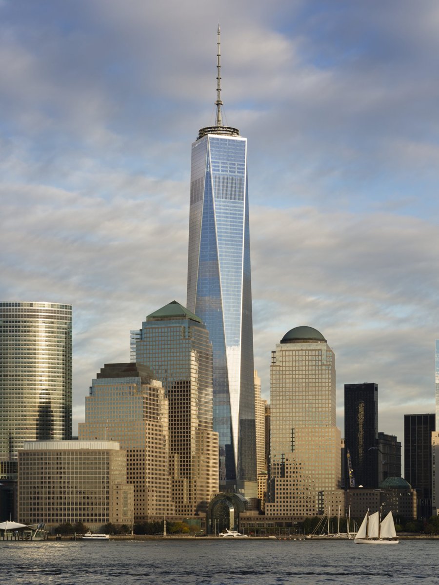 One World Trade Center seen across the Hudson River