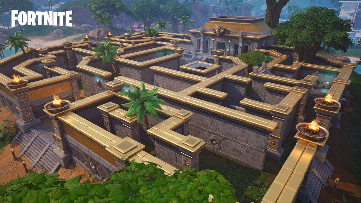 The Mega Maze landmark on the Fortnite Override island, a sand coloured maze seen from above