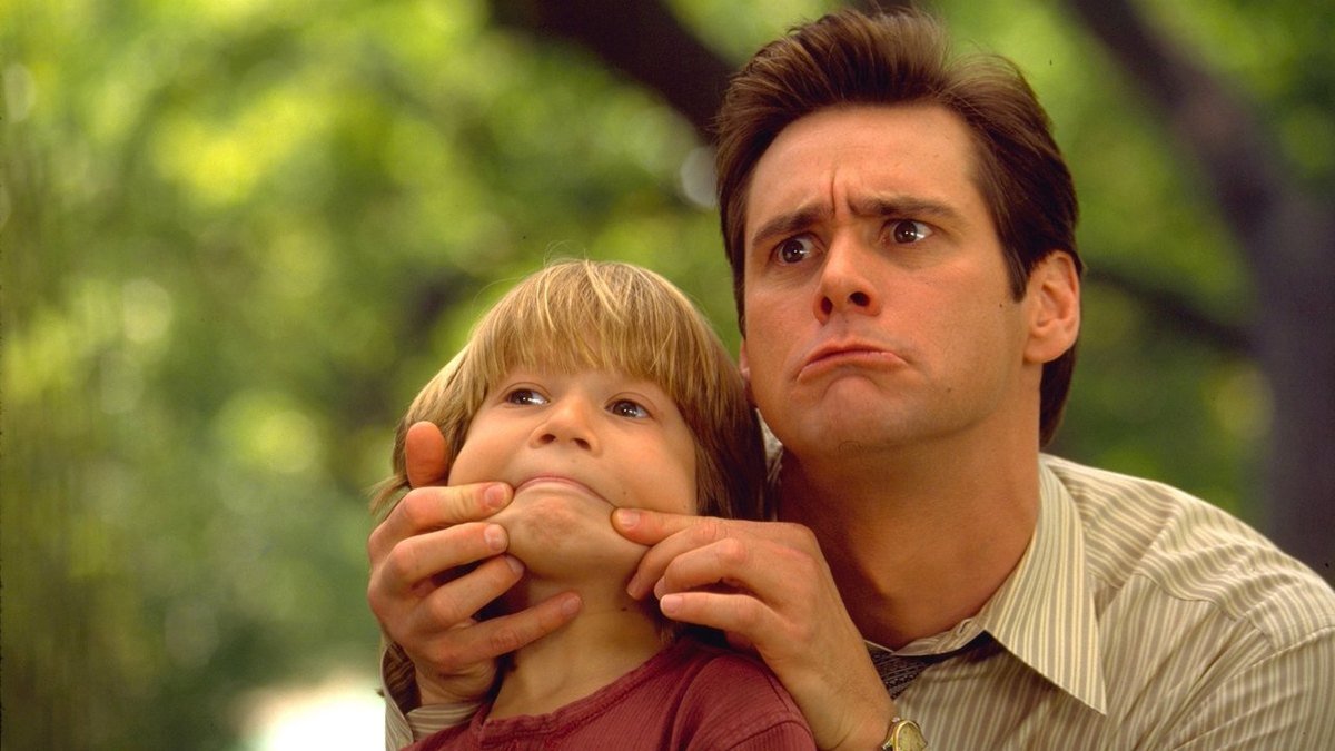 A scene from Liar Liar (1997)
