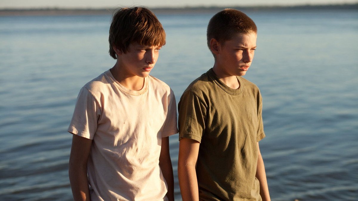 A scene from Mud (2013)