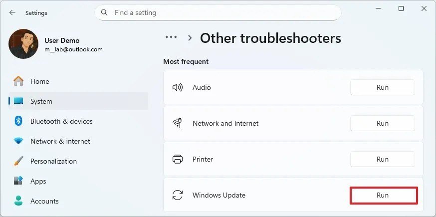 Windows 11 Settings Other troubleshooters page with the Run button beside Windows Update outlined in red